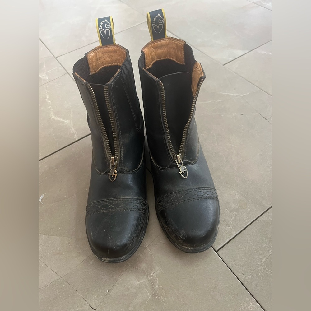 Moretta Girls Black Leather Riding Equestrian Boots